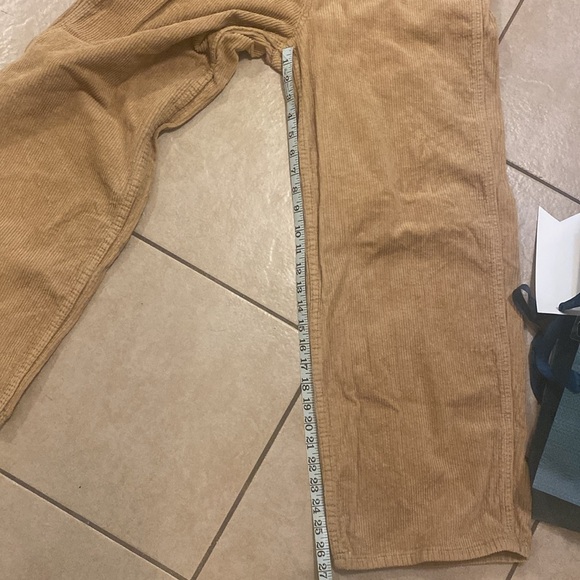 Billabong x Wrangler The Retro Corduroy Pants. Size 30 - Picture 9 of 11